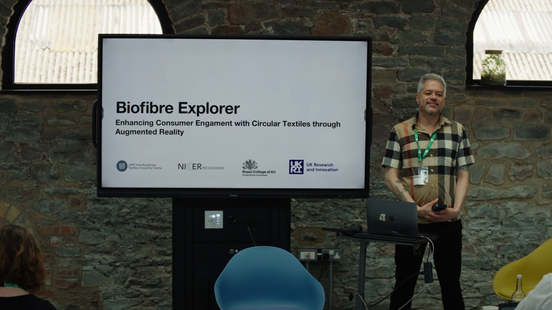 Biofibre Explorer (Ricardo O’Nasciomento, Bruna Petreca)